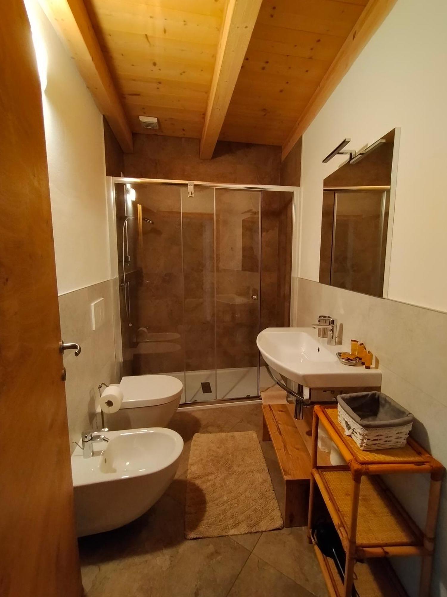 Appartamento Morettina Con Terrazzo Levico Terme Exteriér fotografie